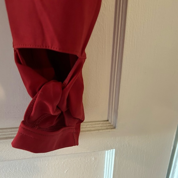 Free People movement yoga pants with cute twist at bottom! NWT! - Picture 8 of 8